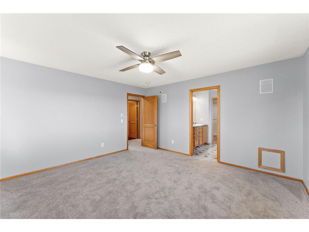5755 232nd Street W Faribault MN 55021 - Cannon 6818297 image31