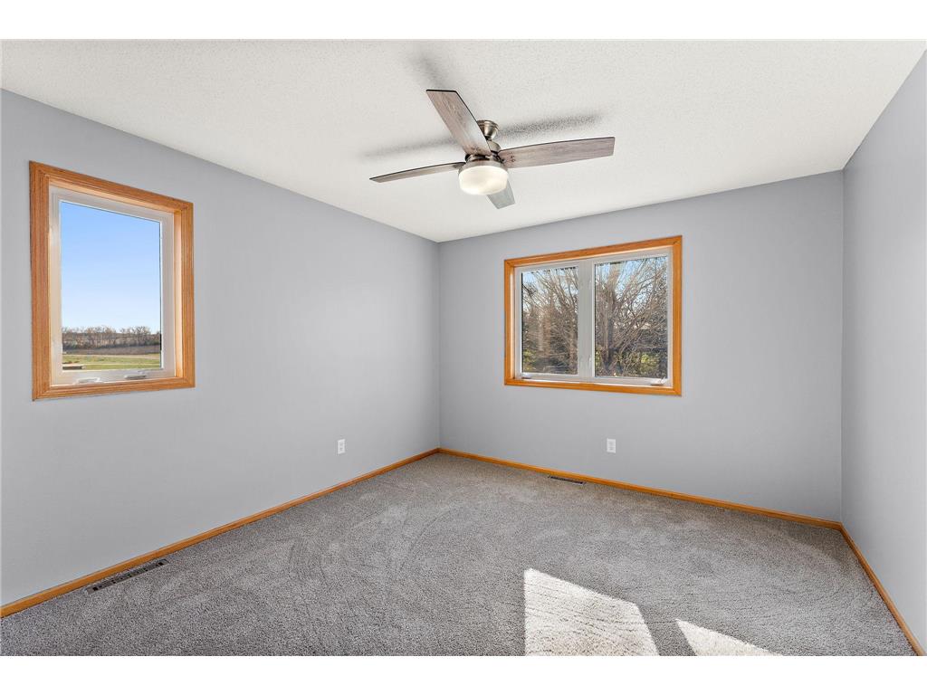 5755 232nd Street W Faribault MN 55021 - Cannon 6818297 image38