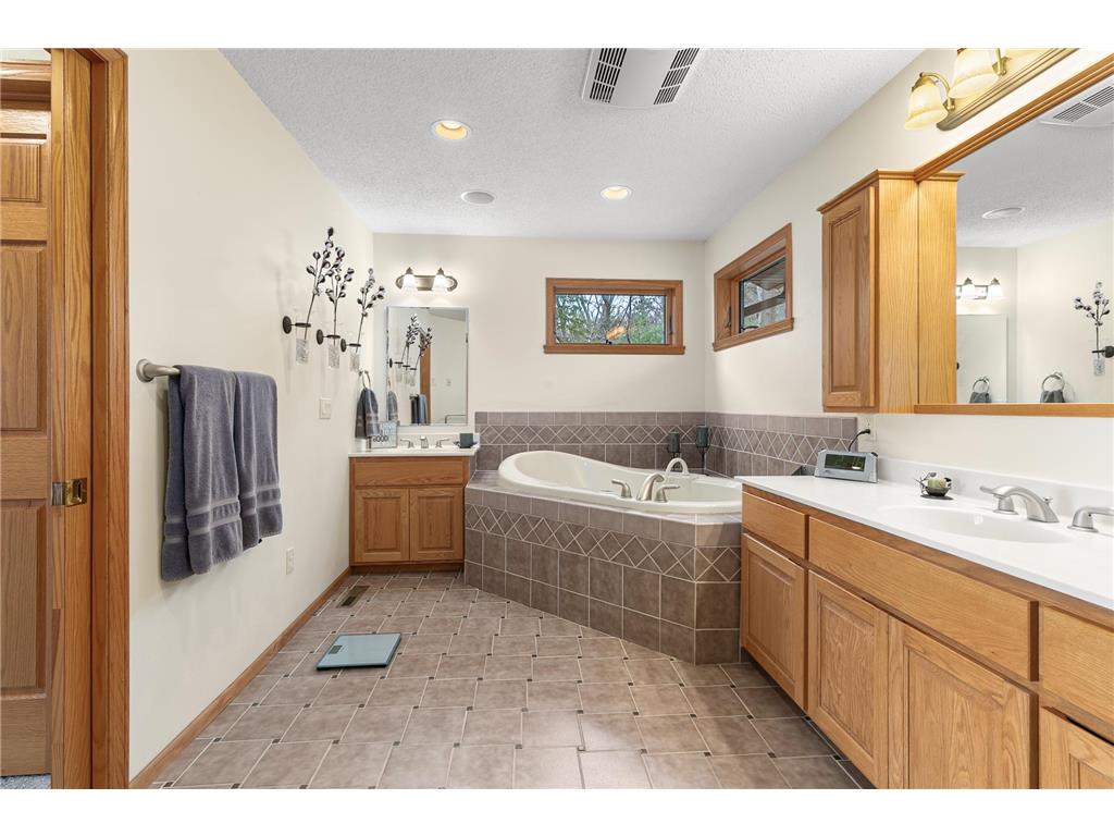 5755 320th Street Cushing MN 56443 - Alexander Lake 7073873 image15