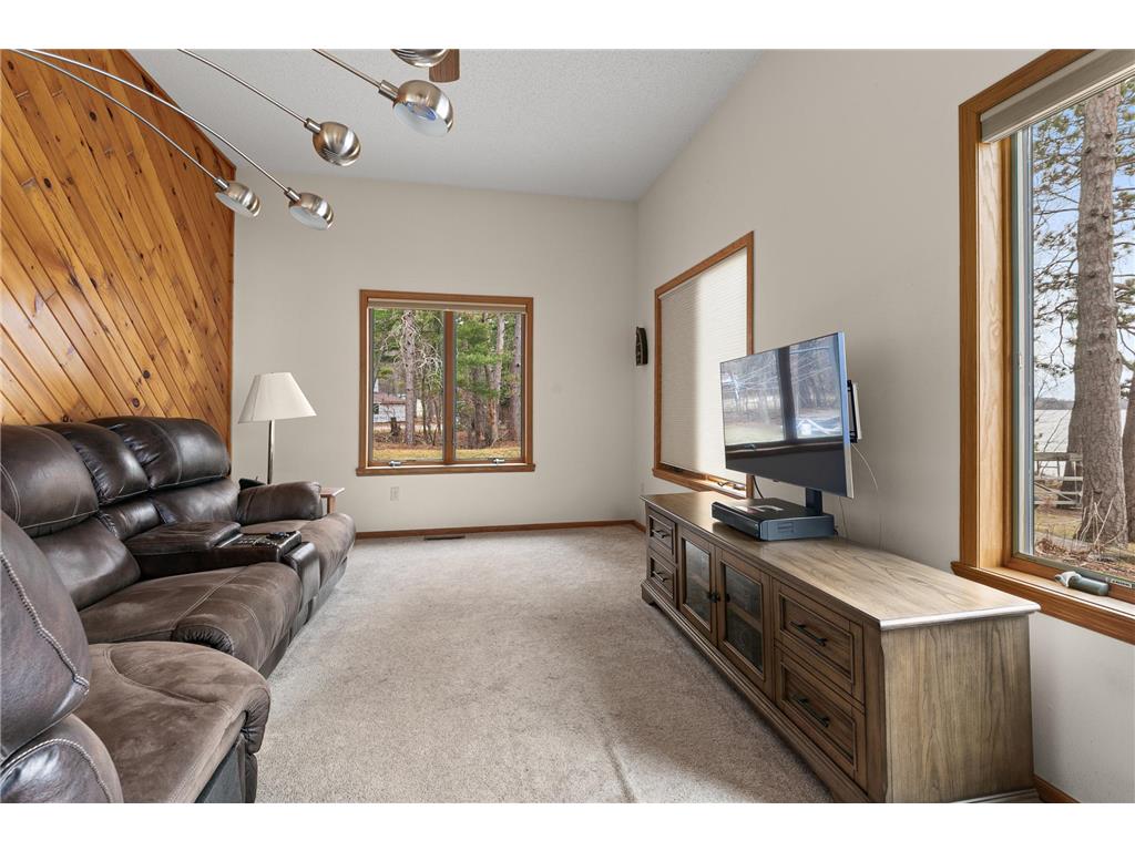 5755 320th Street Cushing MN 56443 - Alexander Lake 7073873 image17