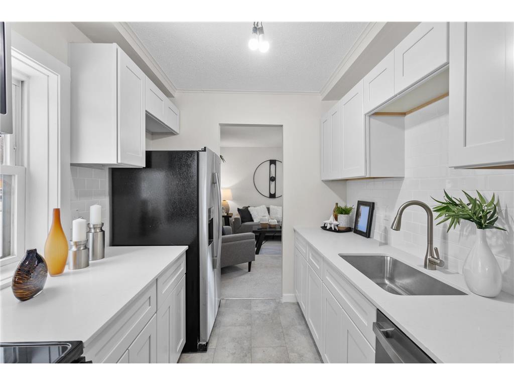 5757 Orchard Avenue N Crystal MN 55429 6825169 image4