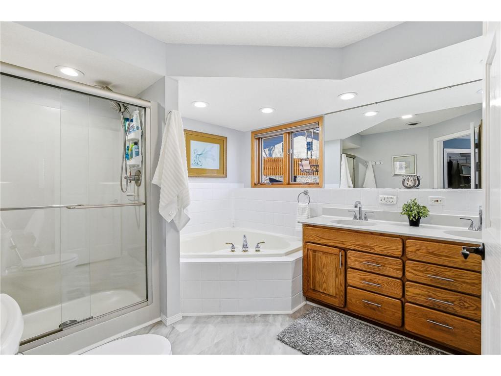 576 Burr Oak Lane Hudson WI 54016 7006126 image10