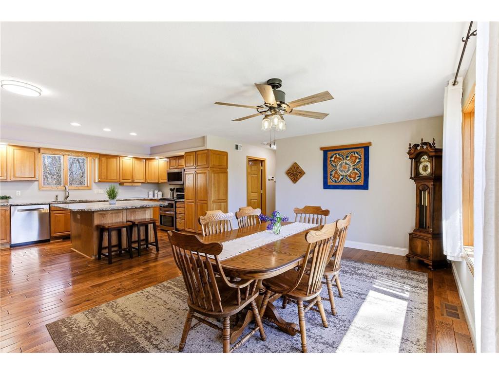 576 Burr Oak Lane Hudson WI 54016 7006126 image16