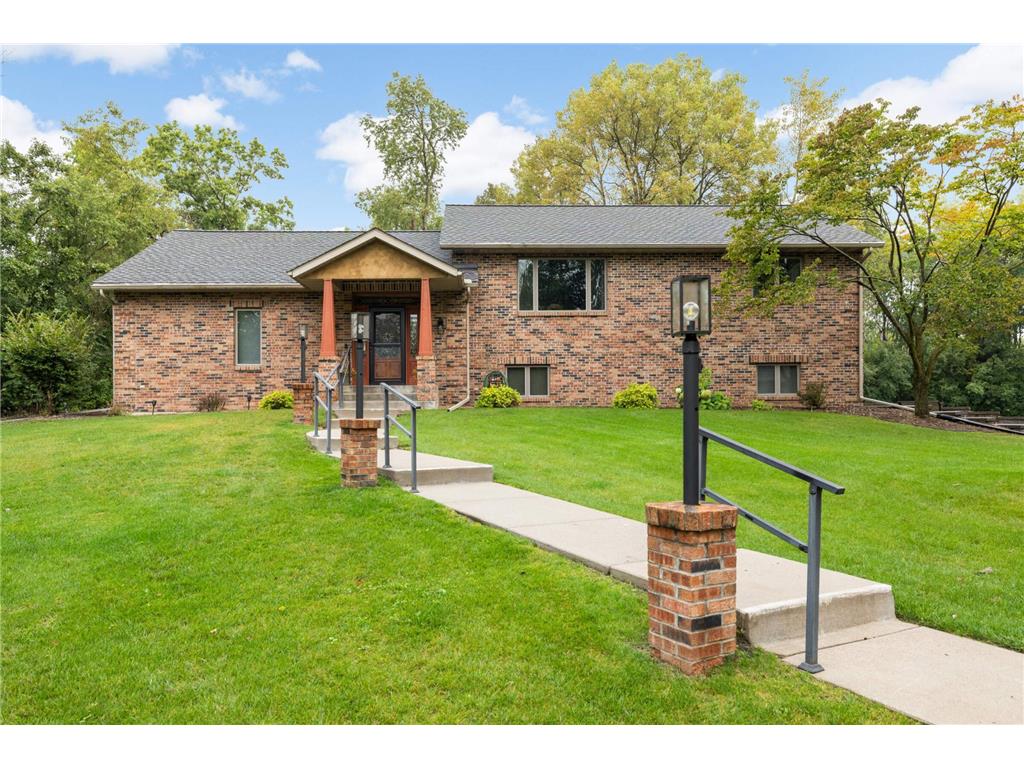 576 Burr Oak Lane Hudson WI 54016 7006126 image2