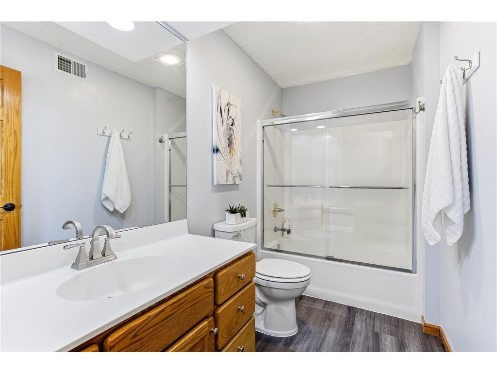 576 Burr Oak Lane Hudson WI 54016 7006126 image23