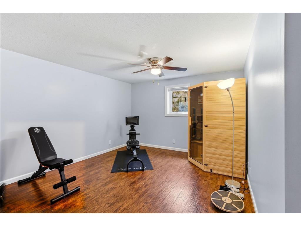 576 Burr Oak Lane Hudson WI 54016 7006126 image32
