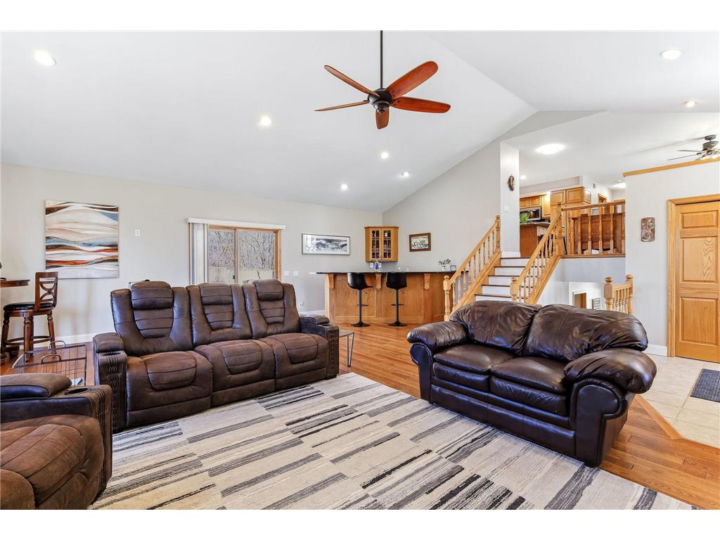 576 Burr Oak Lane Hudson WI 54016 7006126 image4