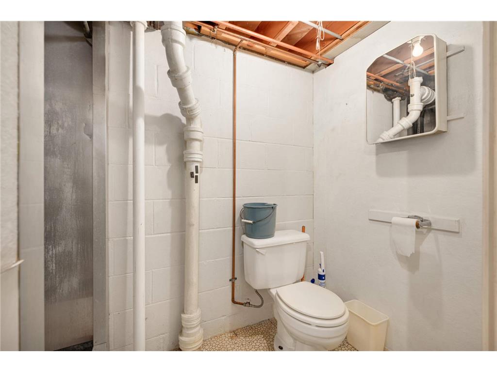 576 Lexington Parkway S Saint Paul MN 55116 7013593 image23