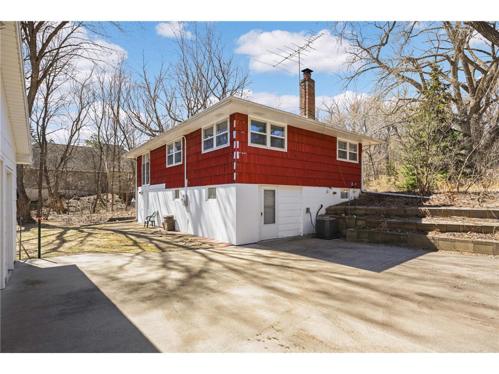 576 Lexington Parkway S Saint Paul MN 55116 7013593 image27