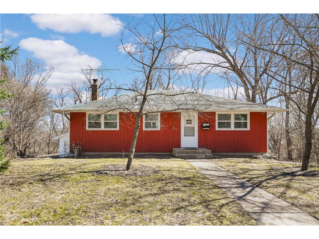 576 Lexington Parkway S Saint Paul MN 55116 7013593 image3