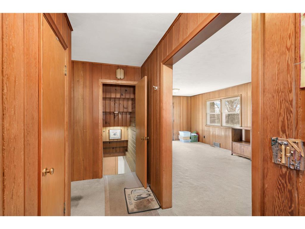 576 Lexington Parkway S Saint Paul MN 55116 7013593 image8