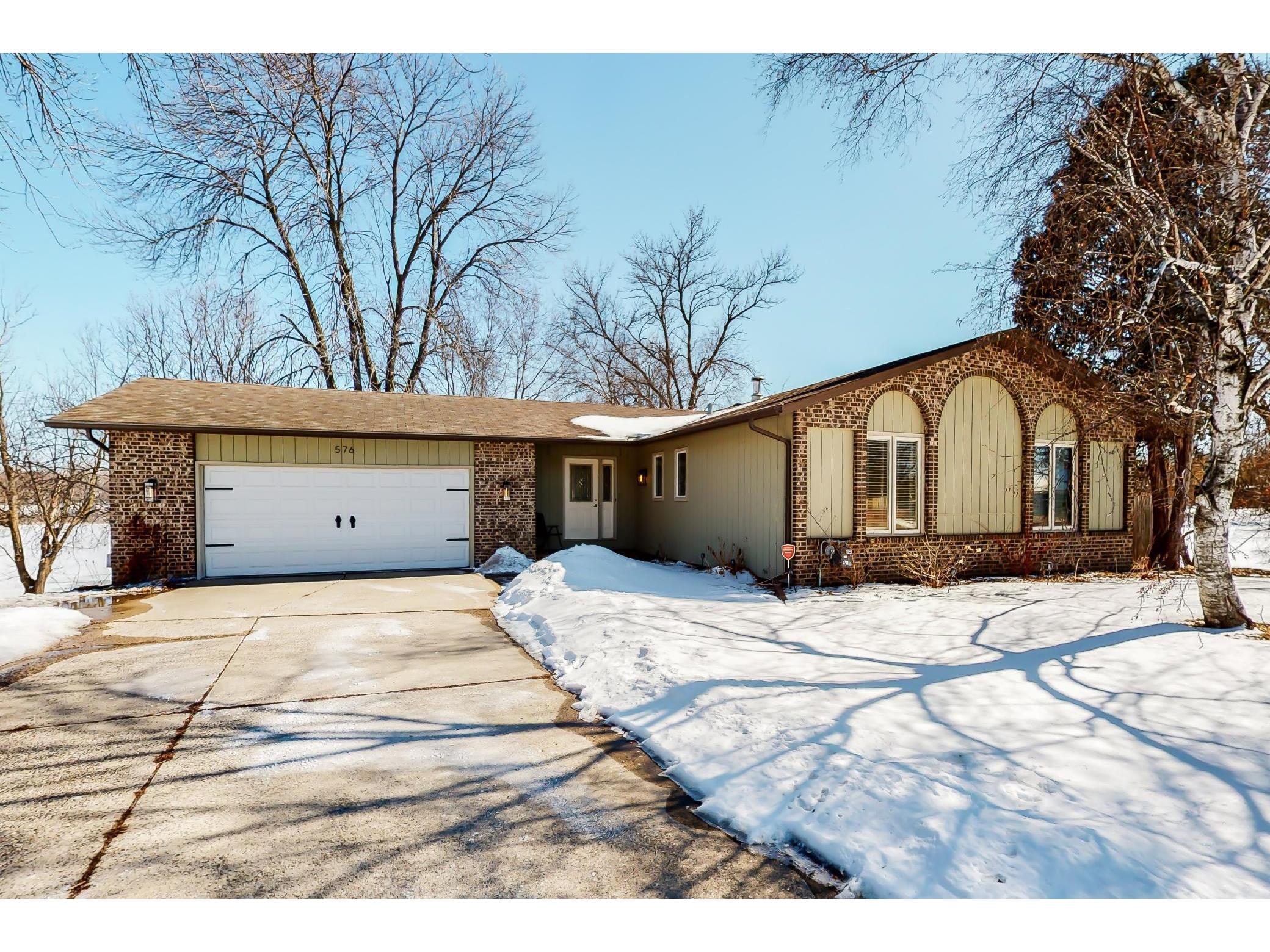 576 Michigan Court, Eagan, MN, 55123 MLS 6158861 Edina Realty