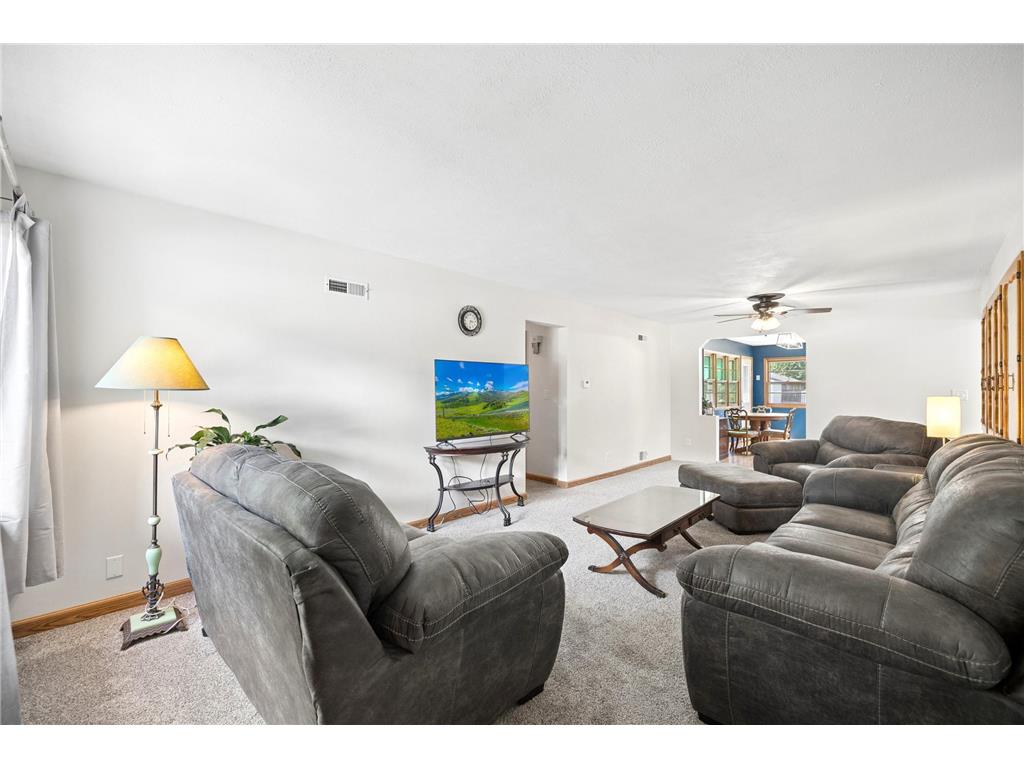 576 South Street Owatonna MN 55060 7089505 image8