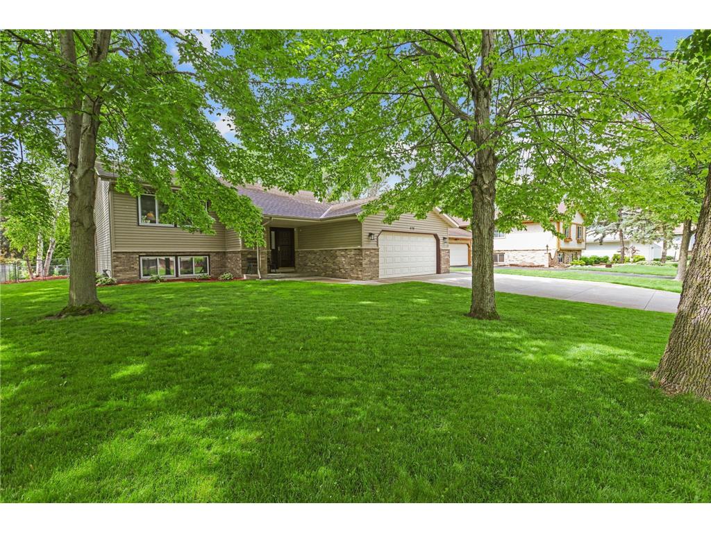 576 Springhill Road Vadnais Heights MN 55127 6541485 image1