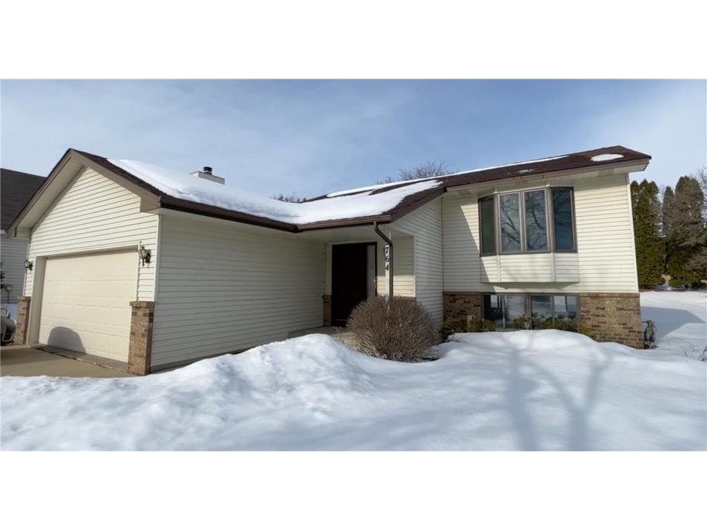 5764 Meadowview Drive White Bear Twp MN 55110 6341834 image1