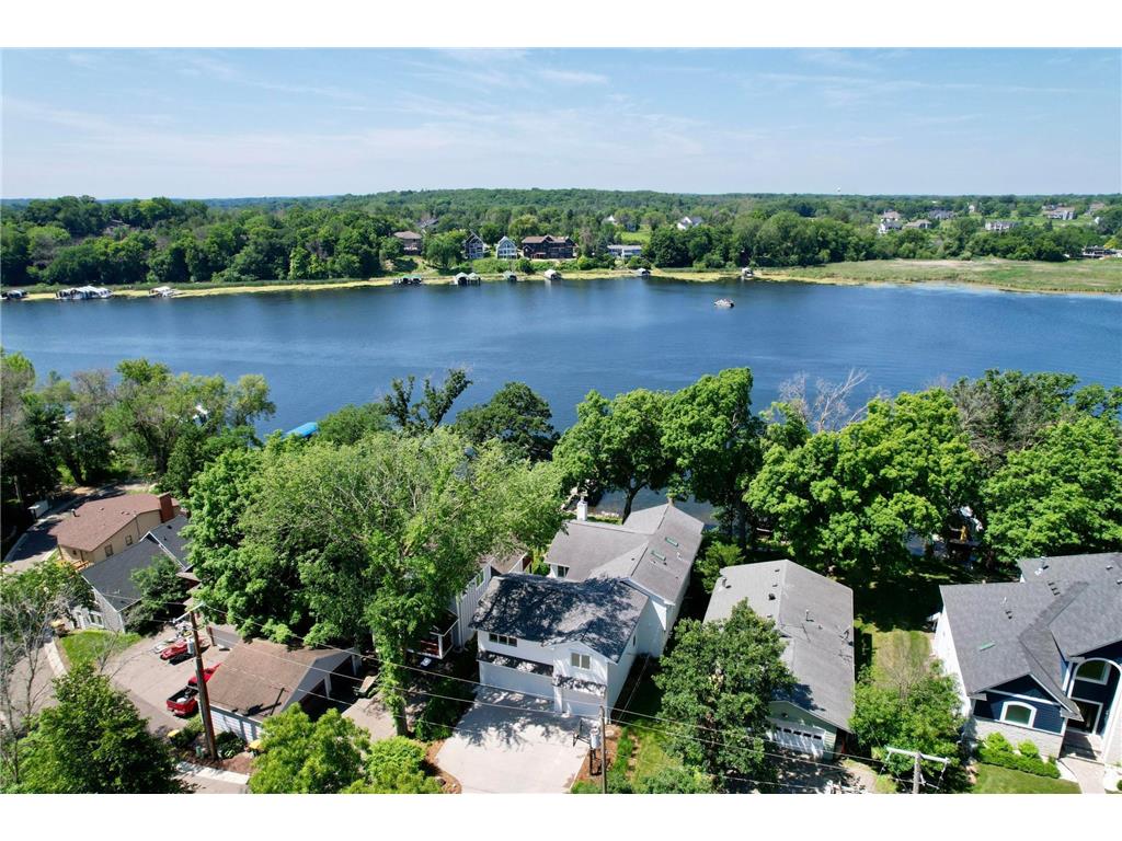 577 Park Lane Orono MN 55356 - Lake Minnetonka 6744526 image1