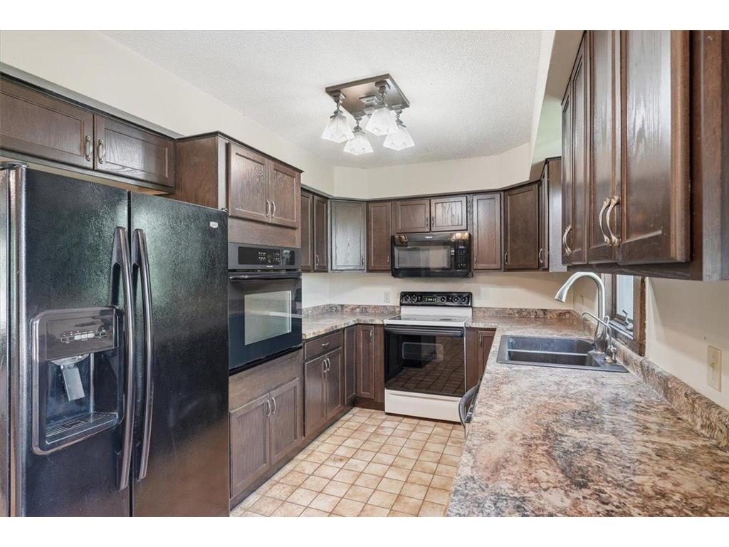 577 White Oak Drive Troy Twp WI 54016 7057560 image2
