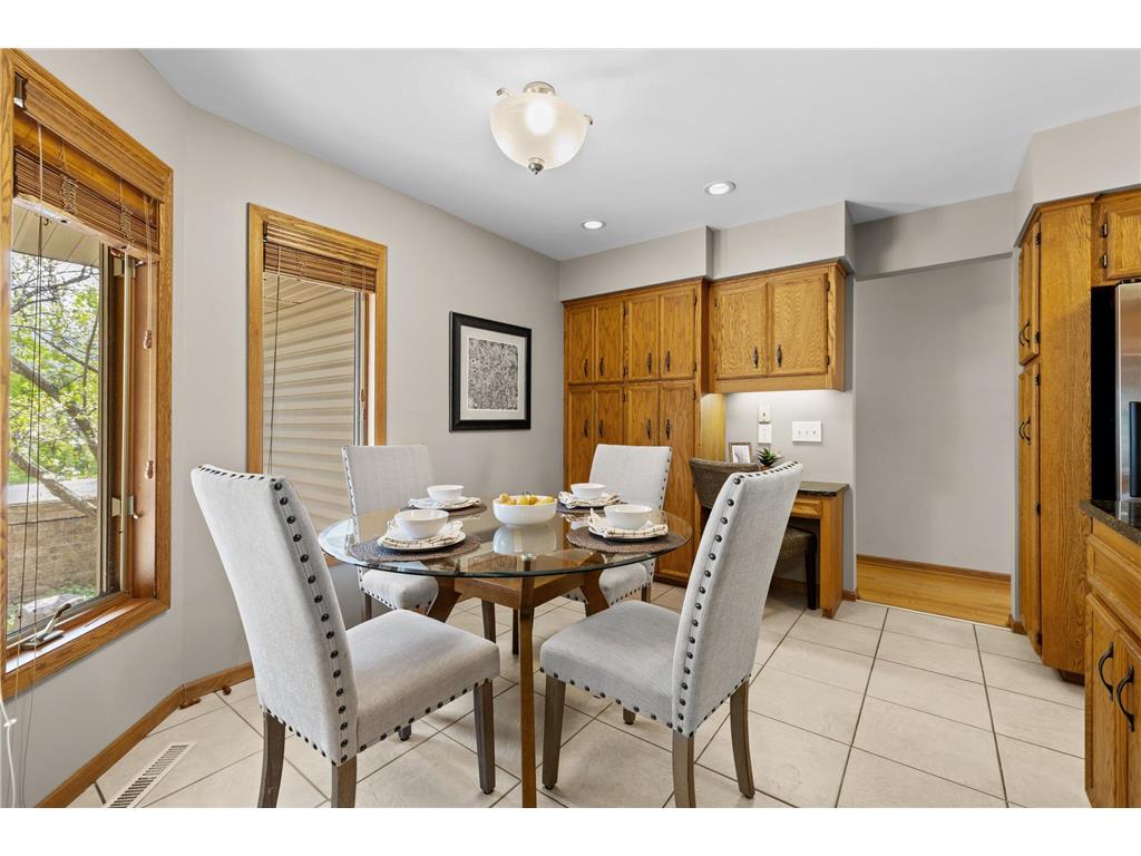 5785 Turtle Lake Road Shoreview MN 55126 7058297 image10