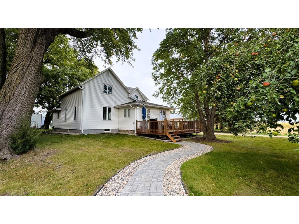 57868 179th Street Decoria Twp MN 56001 6791799 image1