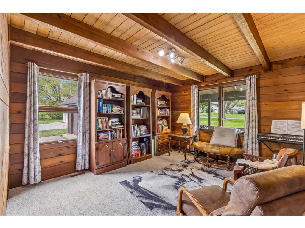 579 County Road B E Maplewood MN 55117 7047025 image10