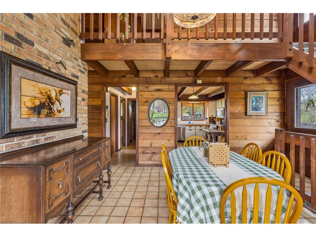 579 County Road B E Maplewood MN 55117 7047025 image7