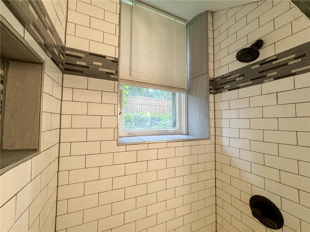 579 Summit Avenue #102 Saint Paul MN 55102 7111911 image17