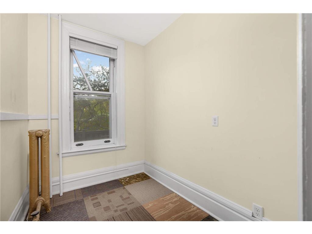 579 Summit Avenue #105 Saint Paul MN 55102 7041648 image15