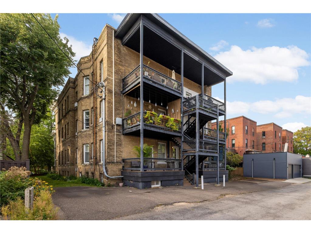 579 Summit Avenue #105 Saint Paul MN 55102 7041648 image18