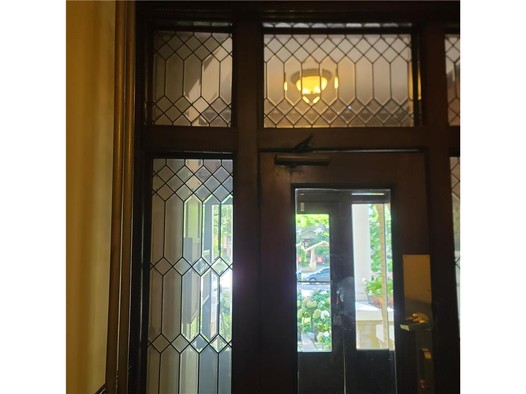 579 Summit Avenue #105 Saint Paul MN 55102 7041648 image22