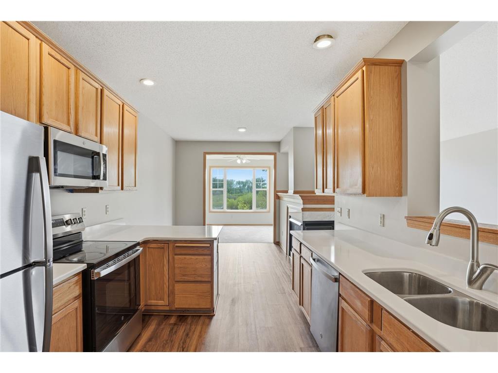 5792 Prairie Ridge Drive #182 Shoreview MN 55126 7056120 image16