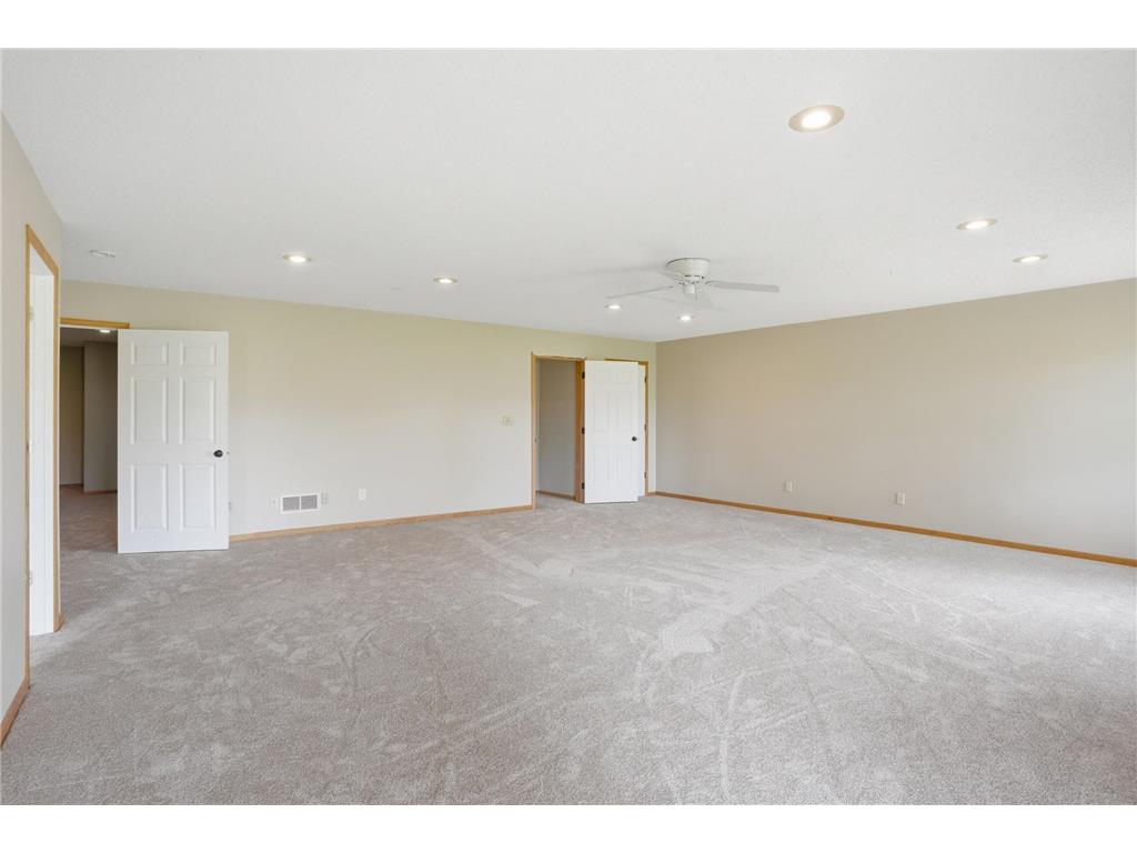5792 Prairie Ridge Drive #182 Shoreview MN 55126 7056120 image37