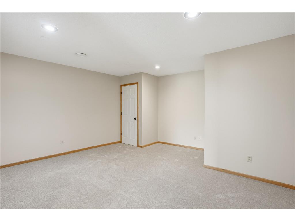 5792 Prairie Ridge Drive #182 Shoreview MN 55126 7056120 image39
