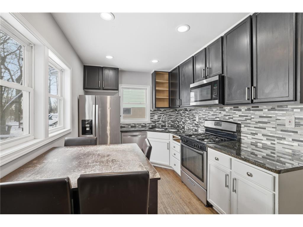 58 Wheelock Parkway E Saint Paul MN 55117 6826713 image1