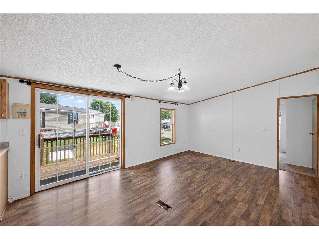 580 36th Street SW Rochester MN 55902 7092157 image19