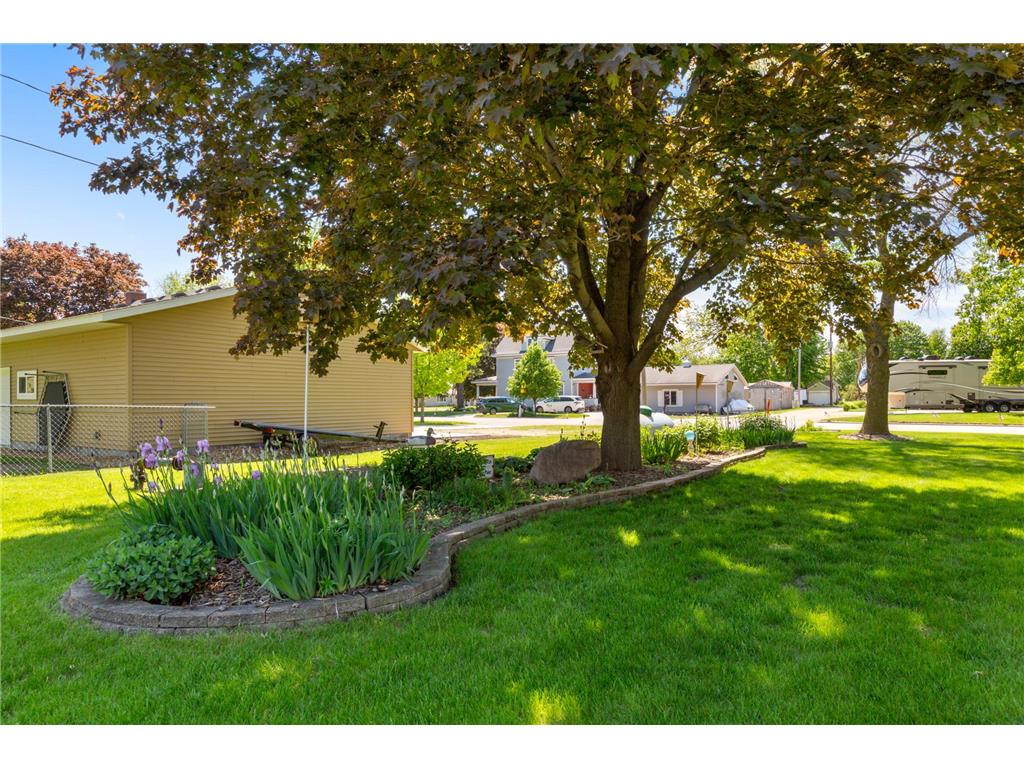 580 6th Street Lafayette MN 56054 7080328 image32