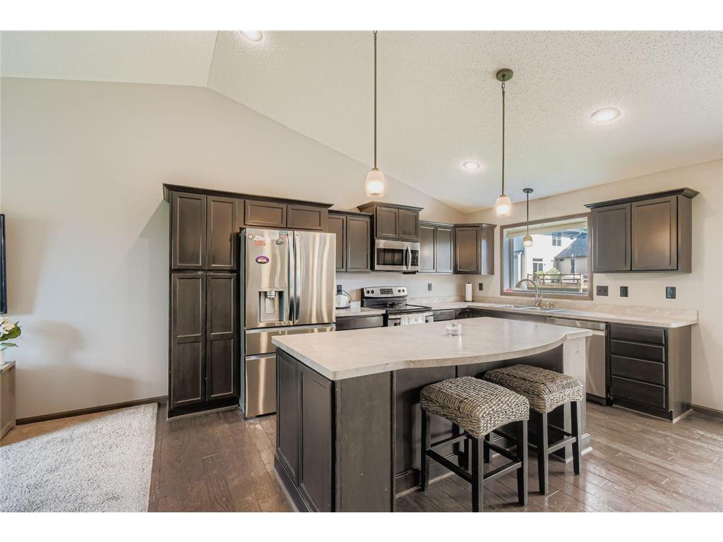 580 Hackney Avenue Shakopee MN 55379 6775298 image1