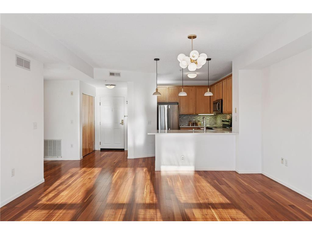 580 N 2nd Street #300 Minneapolis MN 55401 6808729 image7