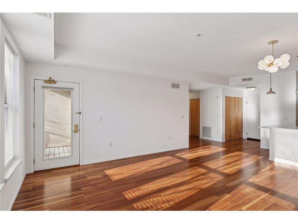 580 N 2nd Street #300 Minneapolis MN 55401 6808729 image8
