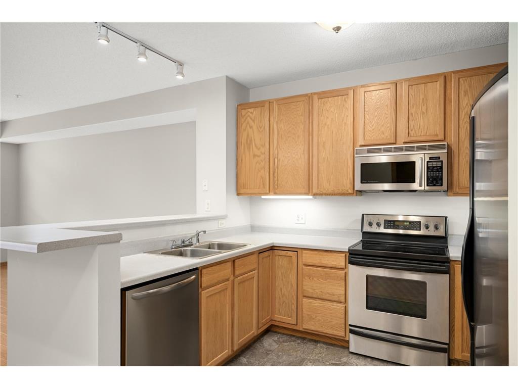 580 N 2nd Street #301 Minneapolis MN 55401 7038283 image11