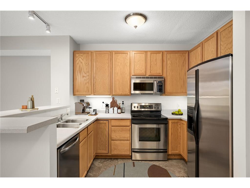 580 N 2nd Street #301 Minneapolis MN 55401 7038283 image5
