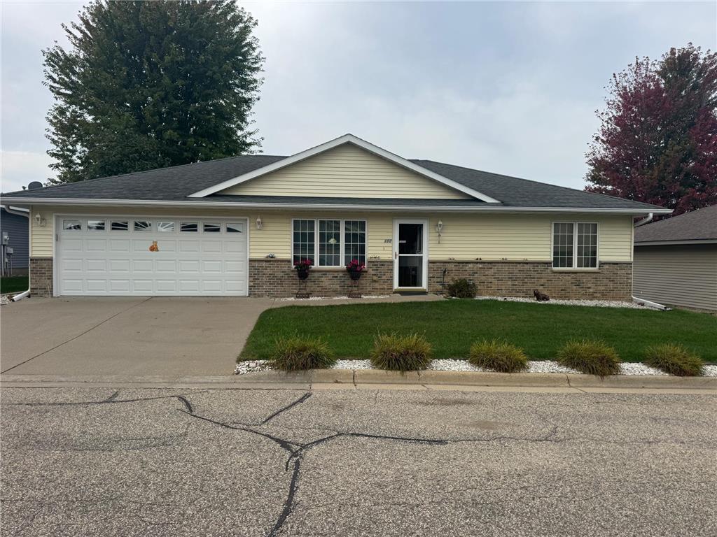 580 Zumbrota Avenue Zumbrota MN 55992 6799273 image1