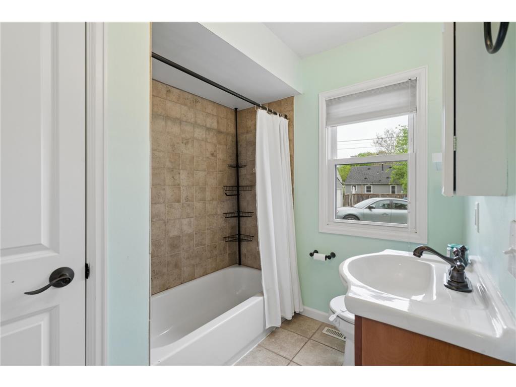 5800 Knox Avenue S Minneapolis MN 55419 7077085 image19