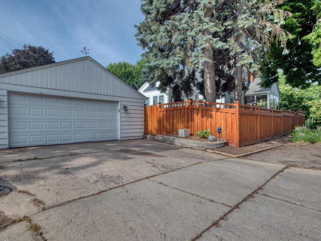 5801 12th Avenue S Minneapolis MN 55417 7101381 image35