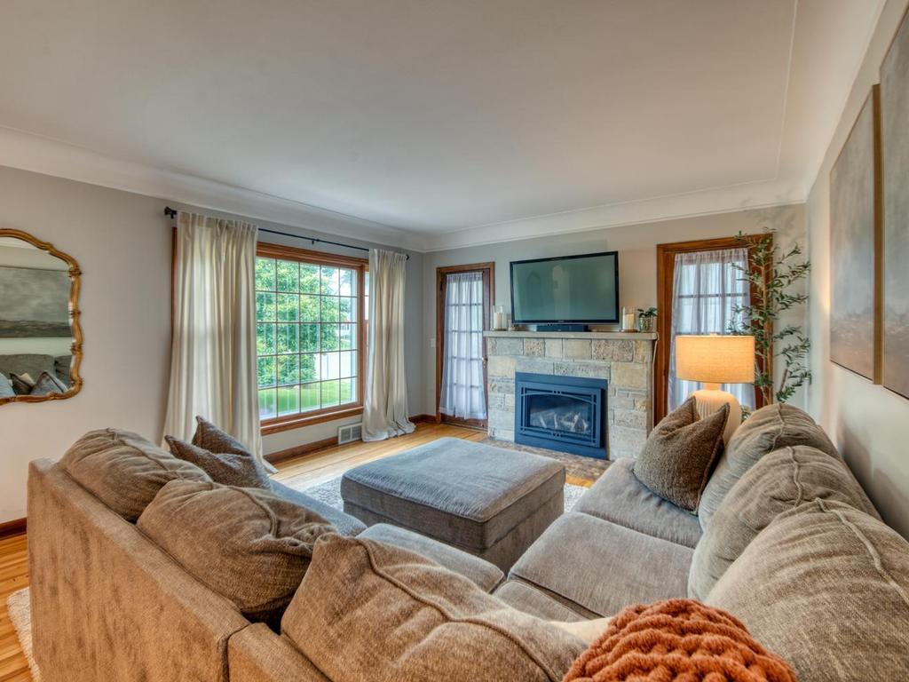 5801 12th Avenue S Minneapolis MN 55417 7101381 image4