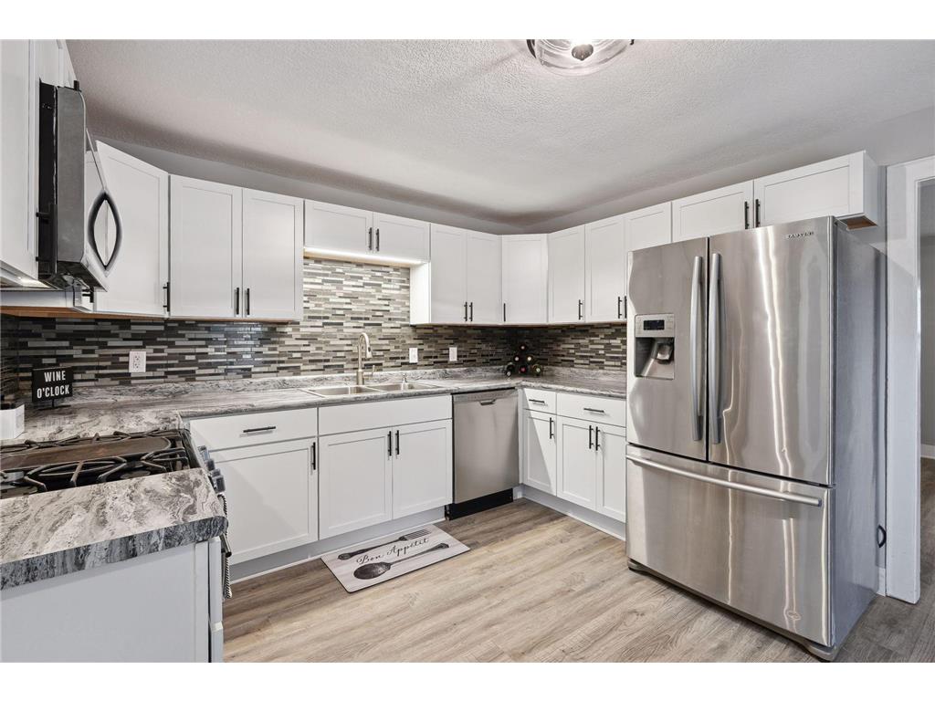 5801 Maple Street Rockford MN 55373 6469308 image1