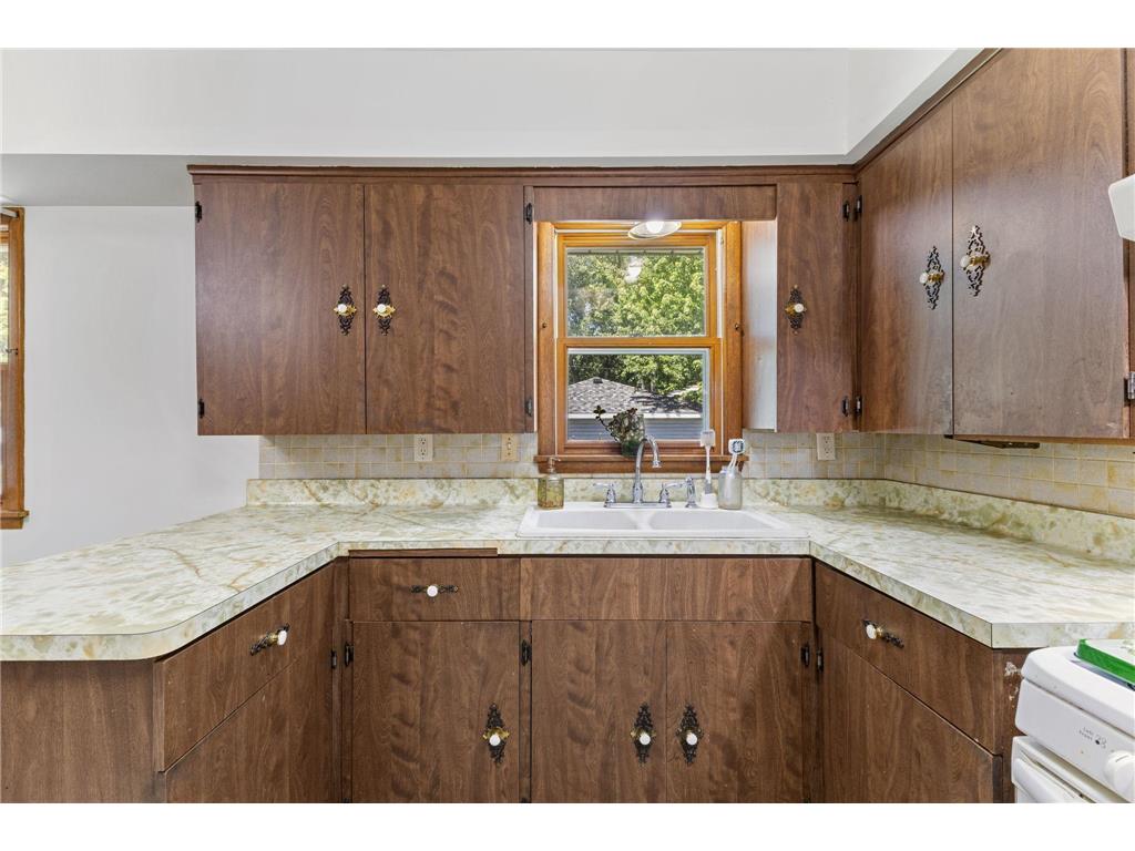 5801 Orchard Avenue N Crystal MN 55429 7100996 image12