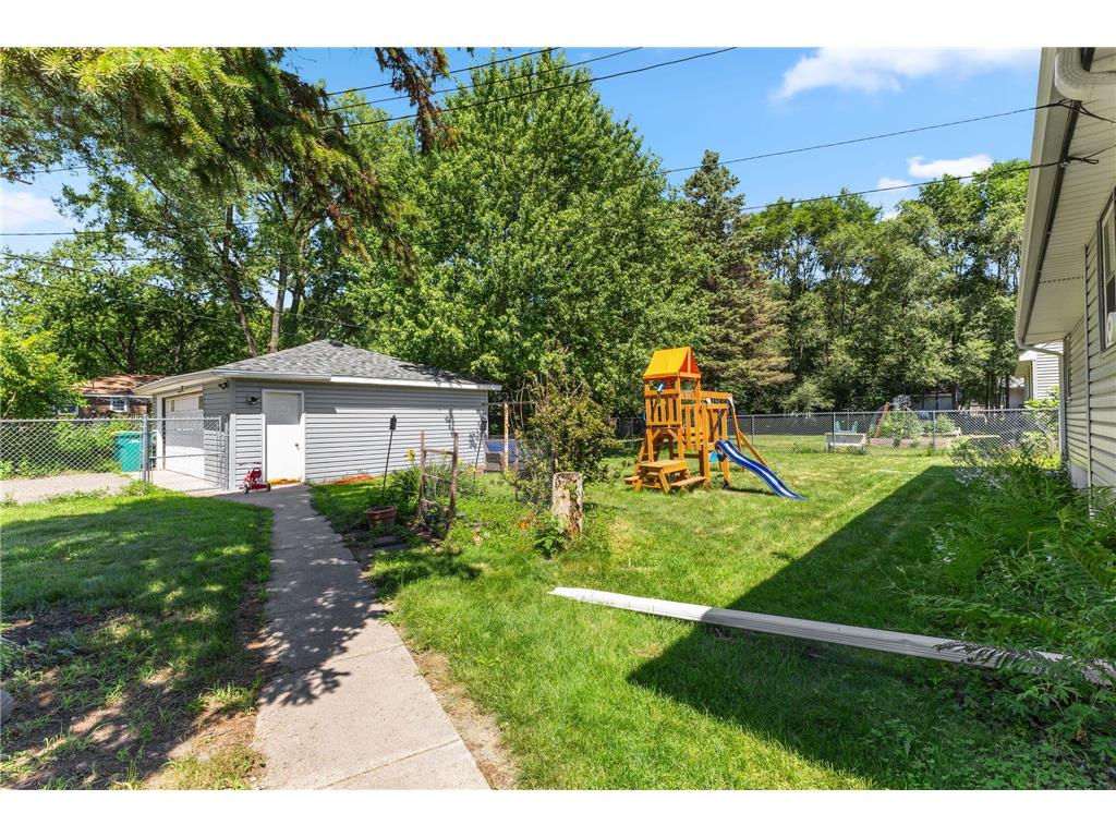5801 Orchard Avenue N Crystal MN 55429 7100996 image37