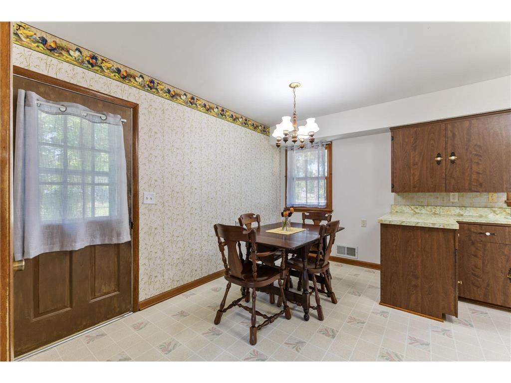 5801 Orchard Avenue N Crystal MN 55429 7100996 image9