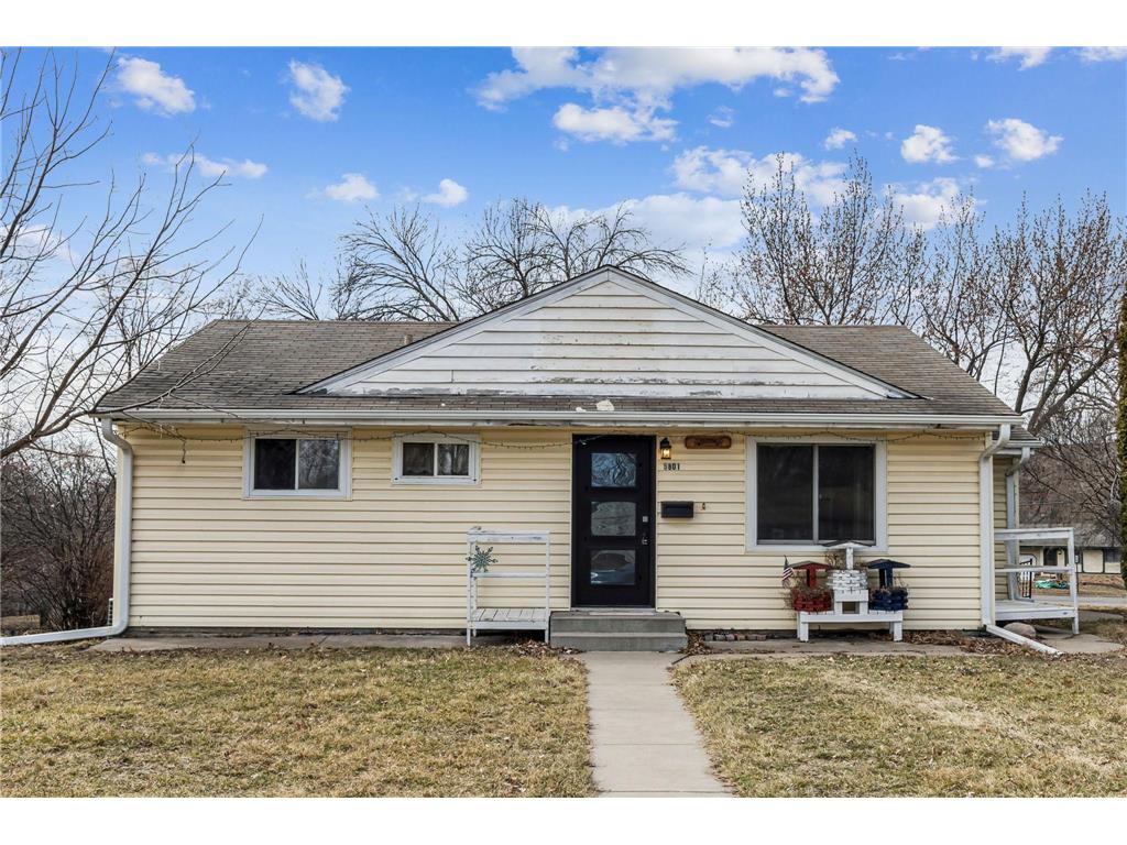 5801 Rhode Island Avenue N Crystal MN 55428 6491087 image1