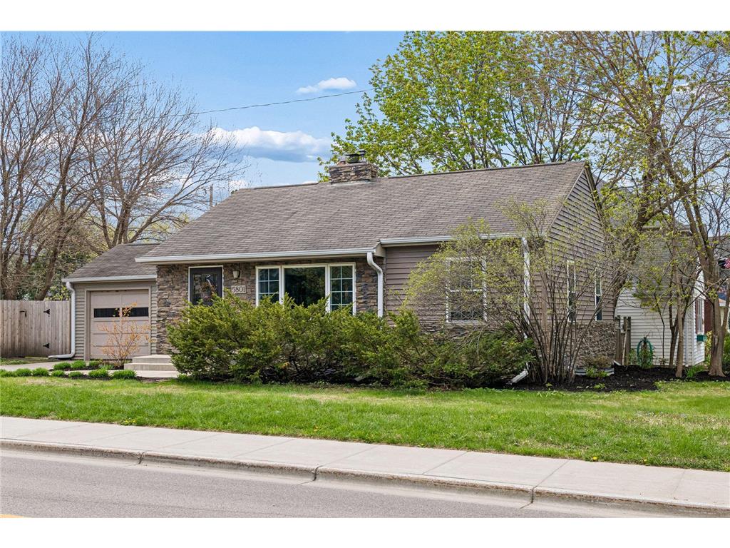 5801 Zenith Avenue S Edina MN 55410 7089444 image3